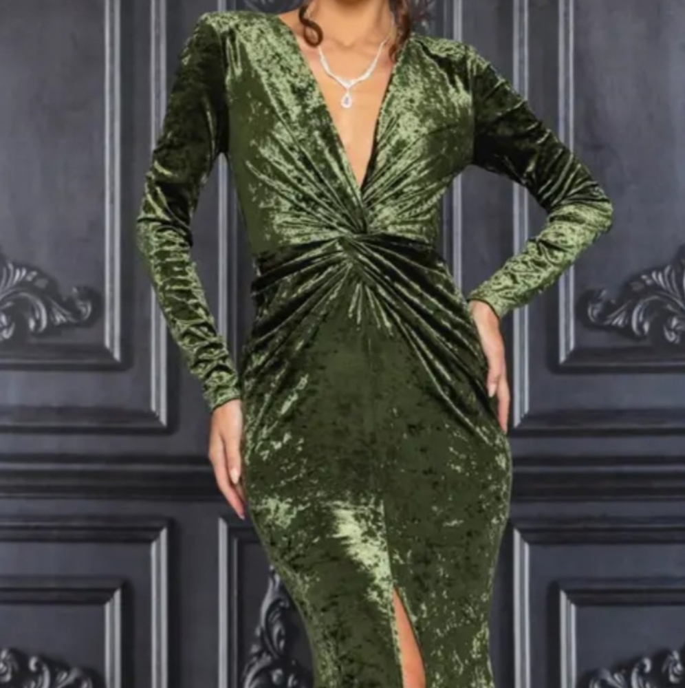 Mermaid Crushed Velvet Evening gown